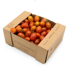 Buy fresh organic Qatari cherry tomatoes from Heenat Salma. Grown and harvested with care. Top quality and taste guaranteed. Order now!