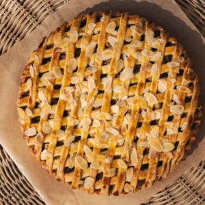 Apple Pie from Heenat salma farm